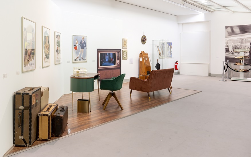 Wegen der positiven Resonanz der Gäste wird die Ausstellung "Ideale Linien" noch bis Mitte April im Museum im Kleihues-Bau zu sehen sein. Foto: Yakup Zeyrek Wegen der positiven Resonanz der Gäste wird die Ausstellung "Ideale Linien" noch bis Mitte April im Museum im Kleihues-Bau zu sehen sein. Foto: Yakup Zeyrek