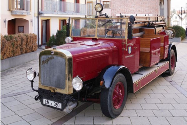 weiterführender Link zu "Feuerwehr" weiterführender Link zu "Feuerwehr"