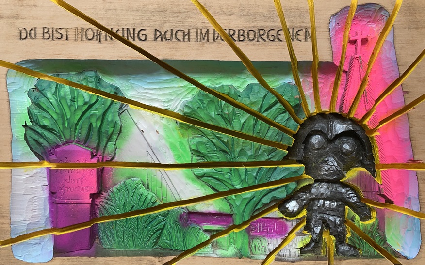 Daniel Wagenblast, Hoffnung, 2025, Relief, Holz bemalt, 31x53x5cm, VG Bild-Kunst Bonn