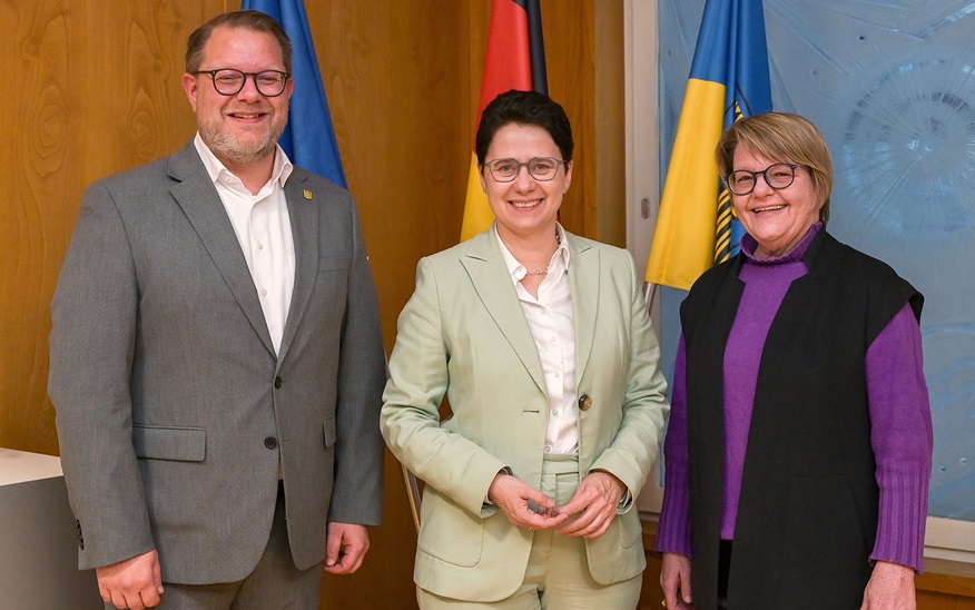 Oberbürgermeister Nico Lauxmann und Bürgermeisterin Martina Koch-Haßdenteufel tauschten sich im Rathaus mit der Ministerin der Justiz und für Migration des Landes Baden-Württemberg, Marion Gentges, MdL, aus.