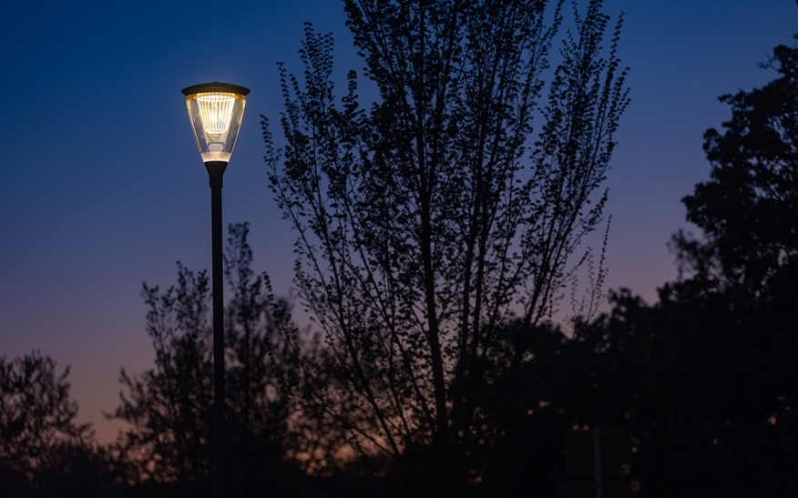 Wenn es Nacht wird in Kornwestheim sorgt die SWLB für klimafreundliche Beleuchtung. Foto: SWLB/Schréder GmbH